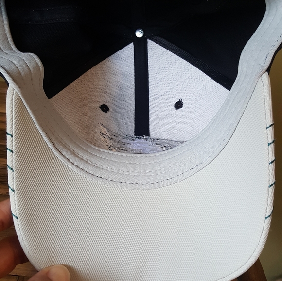 Philadelphia Eagles Reebok Hat - Picture 7 of 11